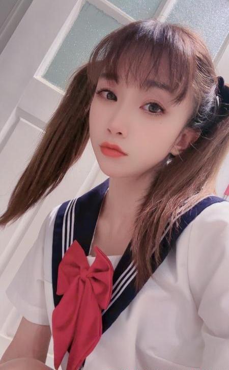 汉口双马尾JK妹子